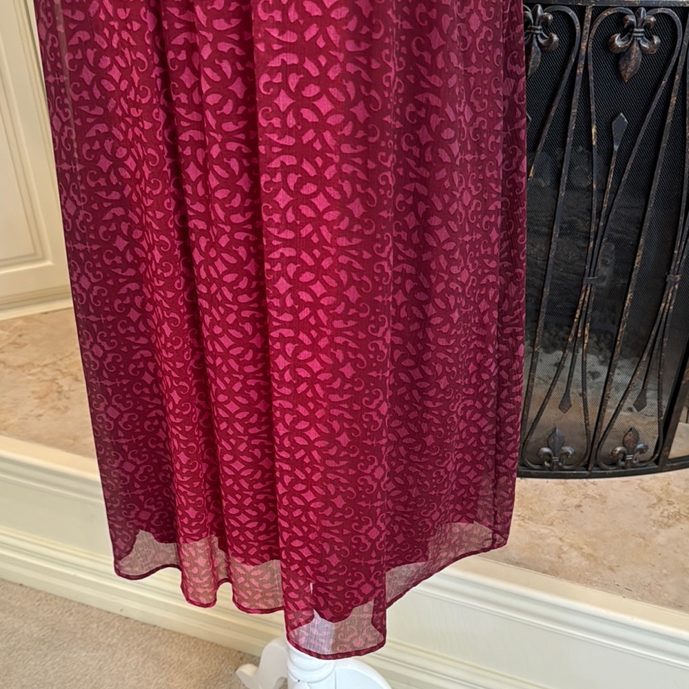 Arms Red Embroidered Mini Dress - Picture 3 of 10